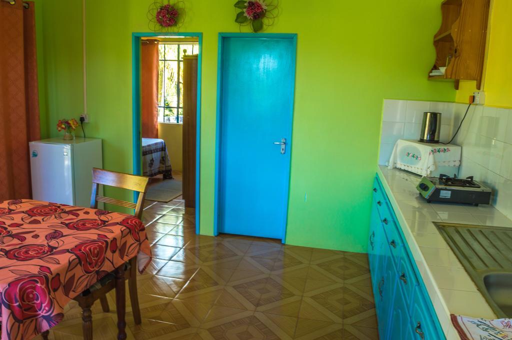 Merlin Guest House Nouvelle Découverte المظهر الخارجي الصورة