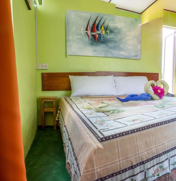 Merlin Guest House Nouvelle Découverte المظهر الخارجي الصورة